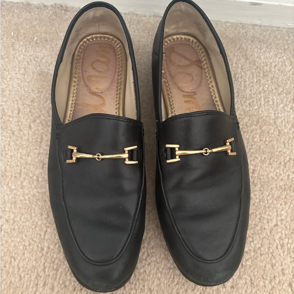 Sam Edelman Black Loafers with Horsebit gold chain sz. 6